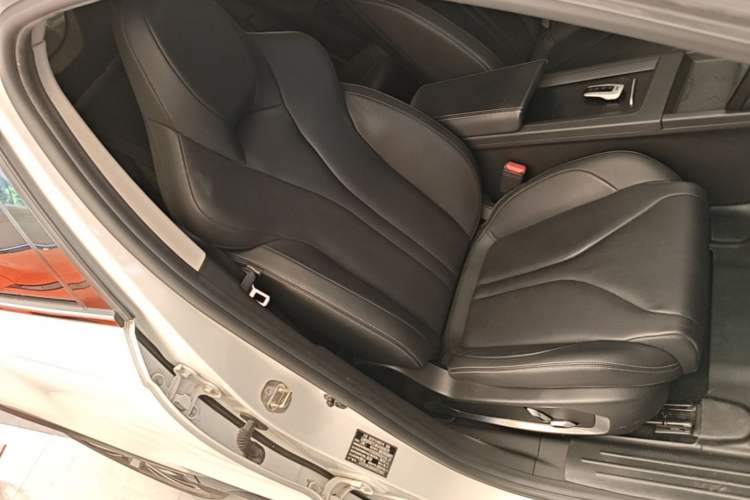 Used XPeng G3 2019 Smart Edition Right Front Seat