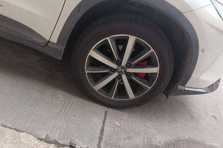 Used XPeng G3 2019 Smart Edition Right Front Wheel Hub