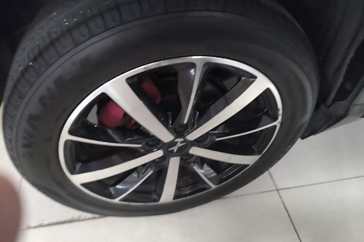 Used XPeng G3 2019 Smart Edition Right Rear Wheel Hub