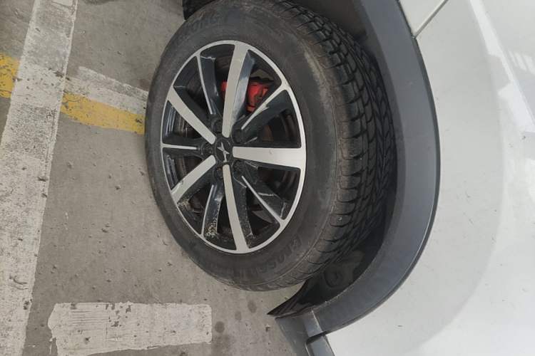 Used XPeng G3 2019 Smart Edition Right Rear Wheel Hub