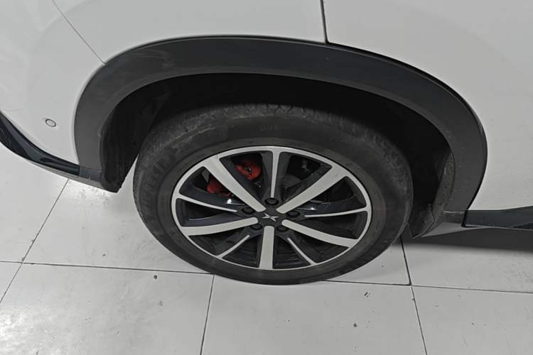 Used XPeng G3 2019 Deluxe Edition Right Rear Wheel Hub