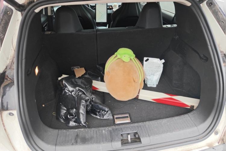 Used XPeng G3 2019 Smart Edition Trunk