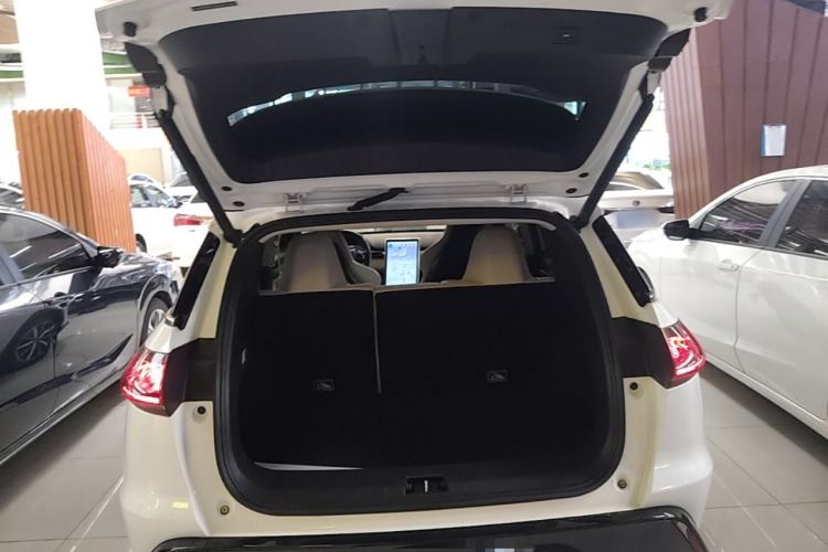 Used XPeng G3 2019 Smart Edition Trunk