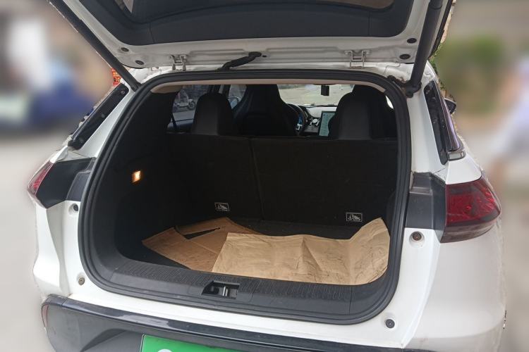 Used XPeng G3 2019 Smart Edition Trunk
