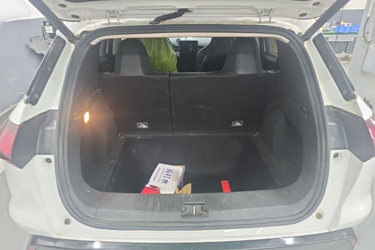 Used XPeng G3 2019 Deluxe Edition Trunk