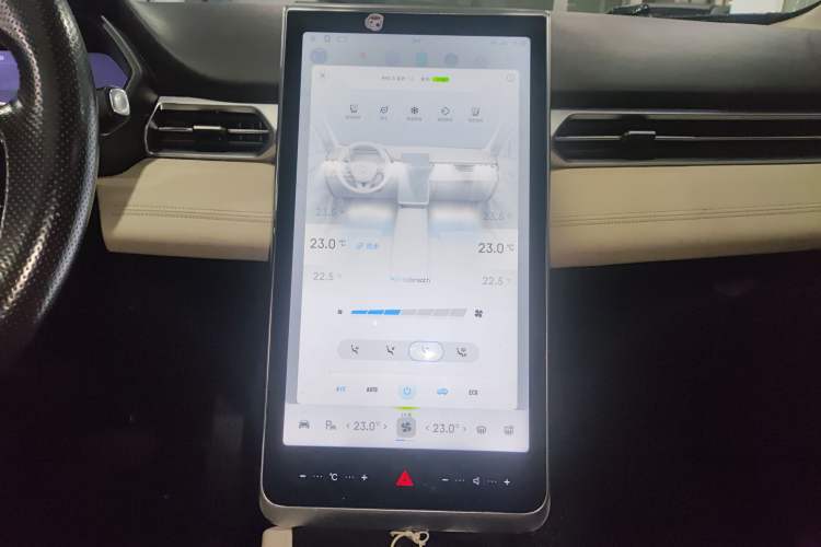 Used XPeng G3 2020 520i Luxury Edition Audio And AC Panel