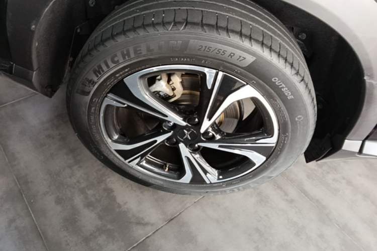 Used XPeng G3 2020 520i Luxury Edition Exterior 1