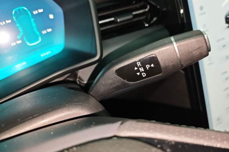Used XPeng G3 2020 520i Luxury Edition Gear Lever