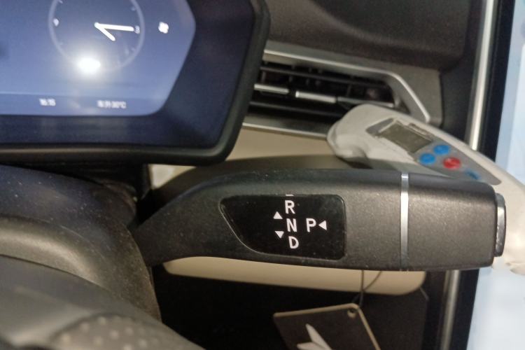 Used XPeng G3 2020 520i Luxury Edition Gear Lever