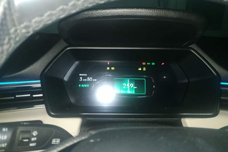 Used XPeng G3 2020 400 Deluxe Edition Instrument Cluster