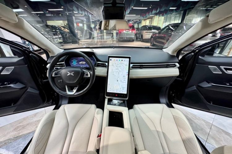 Used XPeng G3 2020 520i Luxury Edition Interior 10