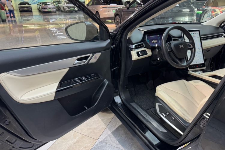 Used XPeng G3 2020 520i Luxury Edition Interior 5