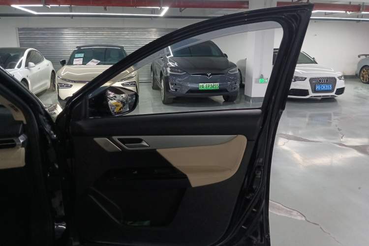 Used XPeng G3 2020 520i Luxury Edition Interior 5
