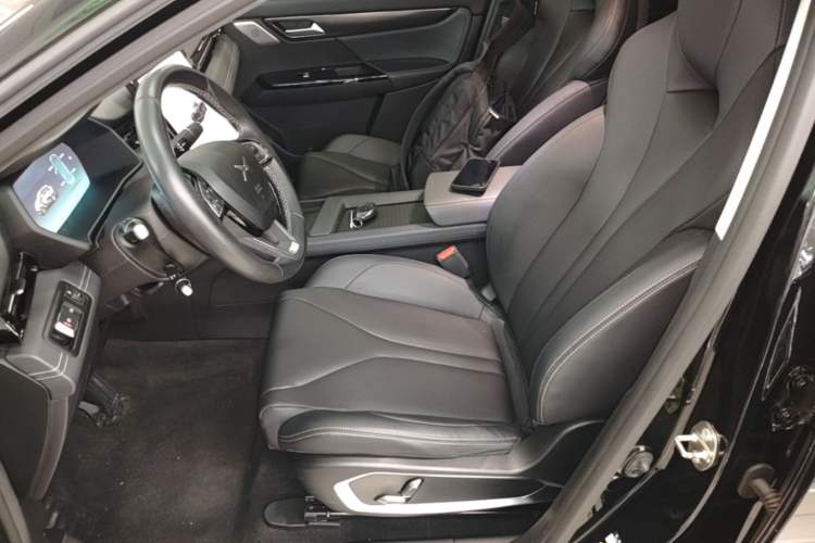 Used XPeng G3 2020 520i Luxury Edition Left Front Seat