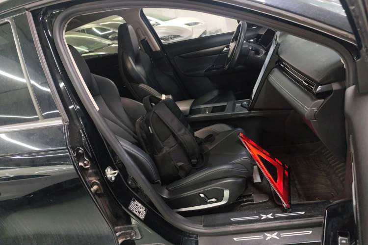Used XPeng G3 2020 520i Luxury Edition Right Front Seat