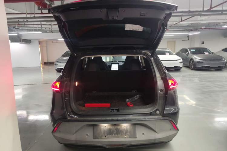 Used XPeng G3 2020 520i Luxury Edition Trunk