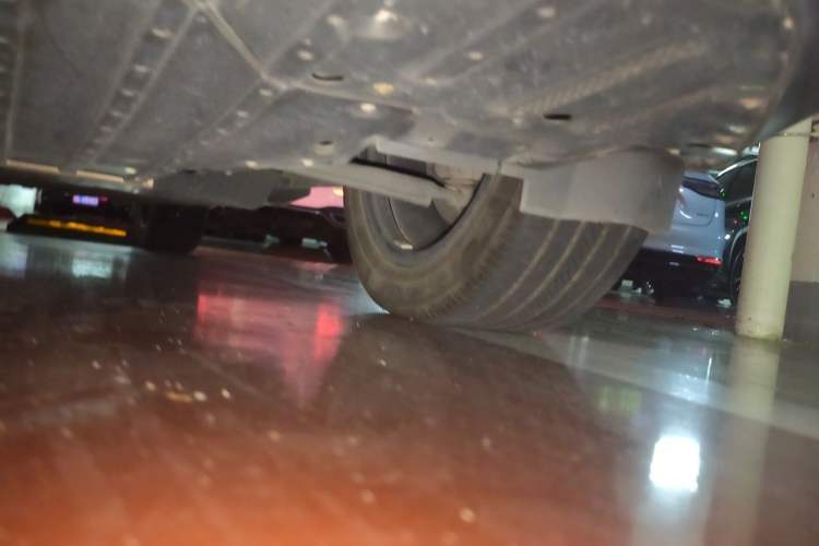 Used XPeng G3 2020 460i Luxury Edition Chassis Front Left