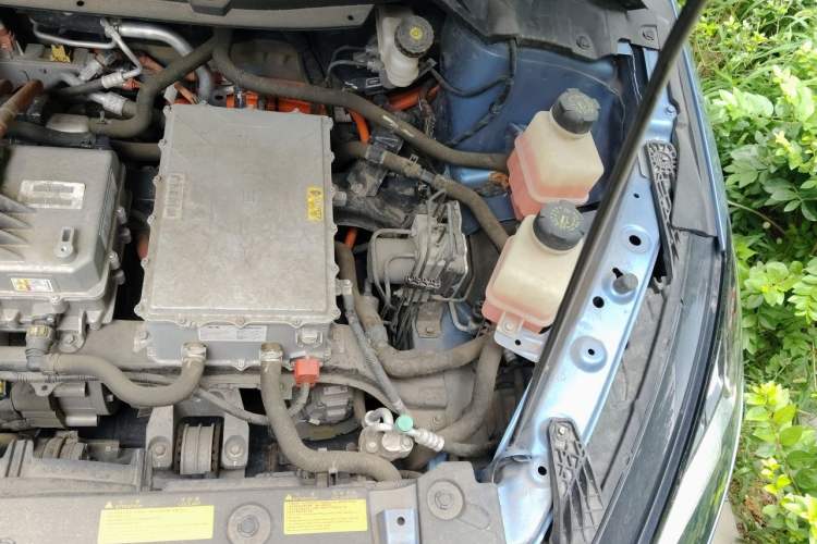 Used XPeng G3 2020 520 Smart Edition Engine Bay Left