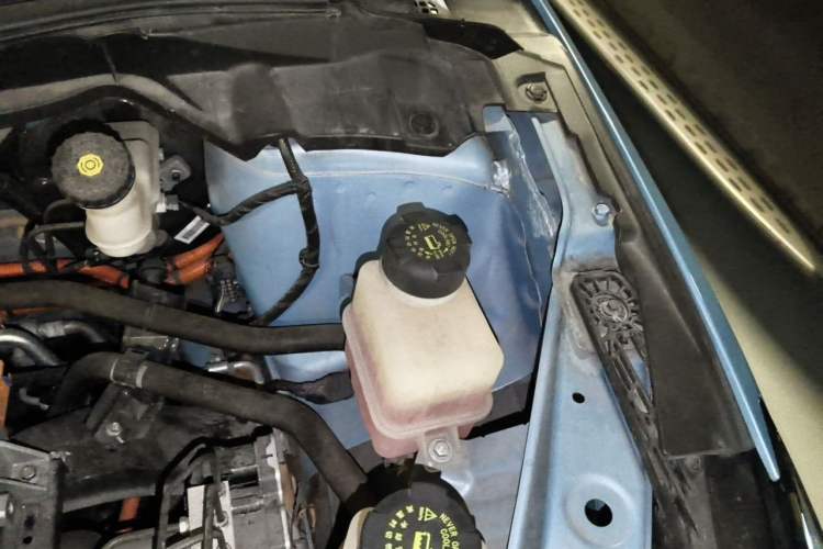 Used XPeng G3 2020 520i Luxury Edition Engine Bay Left