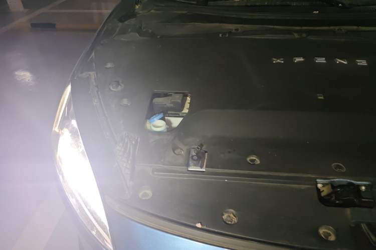 Used XPeng G3 2020 460 Smart Edition Engine Bay Right