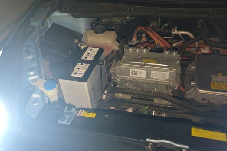 Used XPeng G3 2020 460i Luxury Edition Engine Bay Right