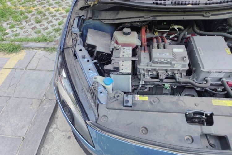 Used XPeng G3 2020 520 Smart Edition Engine Bay Right