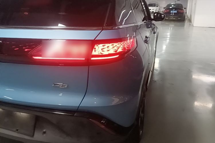 Used XPeng G3 2020 520i Luxury Edition Exterior 3