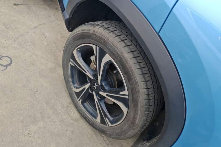 Used XPeng G3 2020 460i Luxury Edition Exterior 5