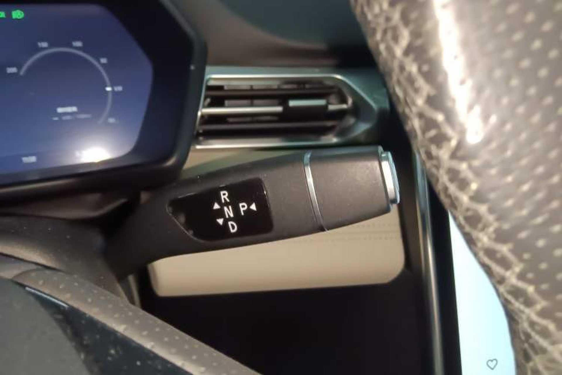 Used XPeng G3 2020 520i Luxury Edition Gear Lever