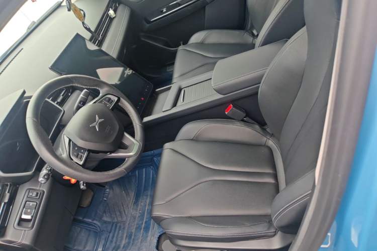 Used XPeng G3 2020 460i Luxury Edition Left Front Seat
