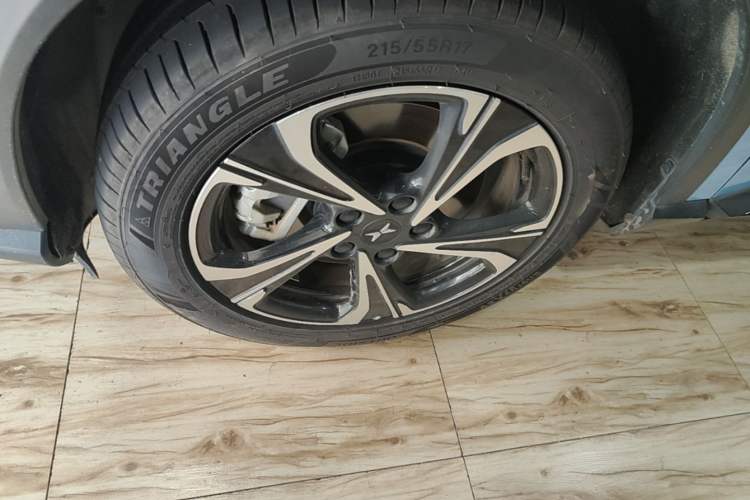 Used XPeng G3 2020 460i Luxury Edition Left Front Wheel Hub