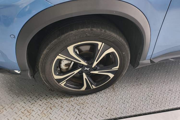 Used XPeng G3 2020 520 Smart Edition Left Front Wheel Hub