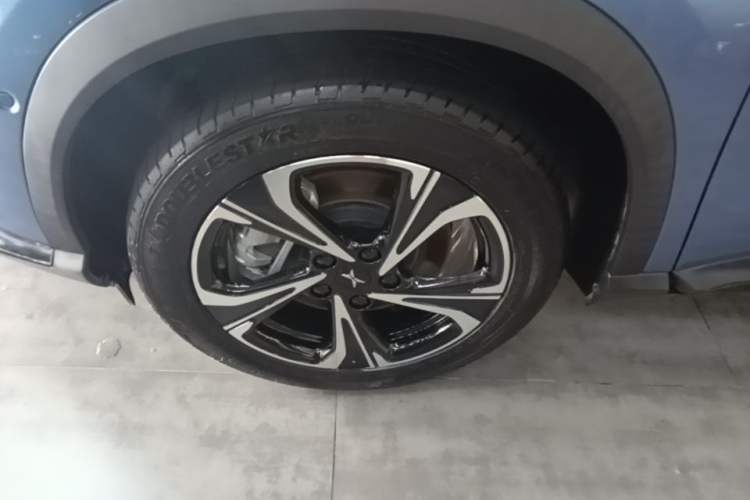 Used XPeng G3 2020 520 Smart Edition Left Front Wheel Hub