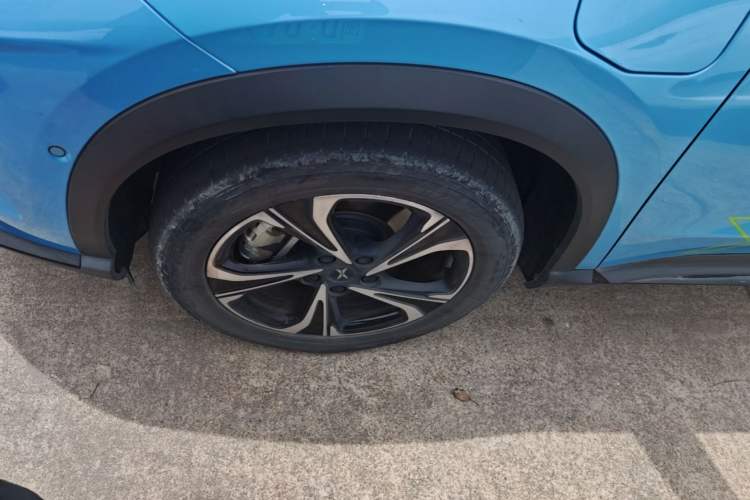 Used XPeng G3 2020 520i Luxury Edition Left Front Wheel Hub