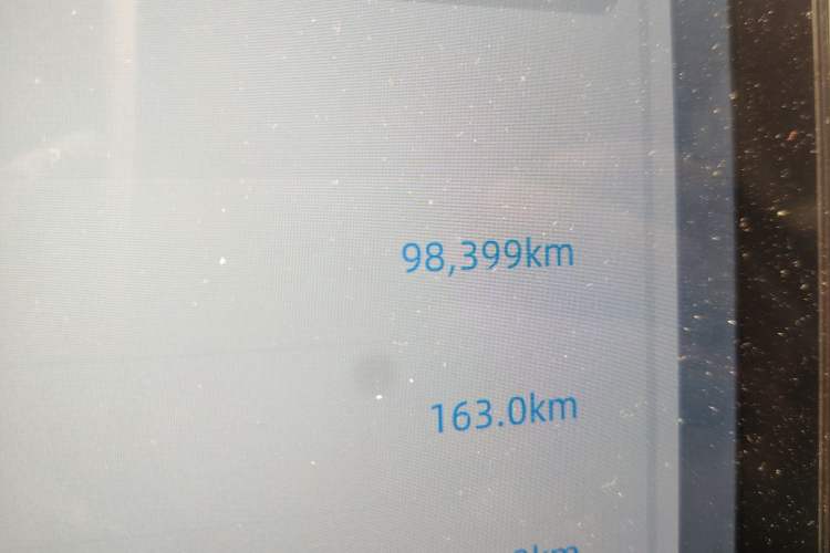 Used XPeng G3 2020 520 Enjoyment Edition Odometer Close Up