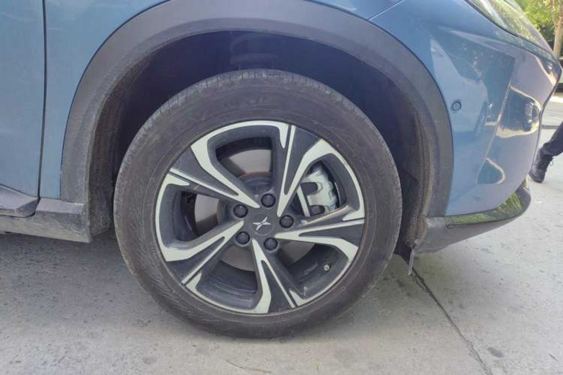 Used XPeng G3 2020 520 Smart Edition Right Front Wheel Hub