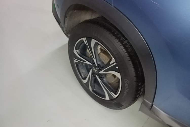 Used XPeng G3 2020 520 Smart Edition Right Rear Wheel Hub