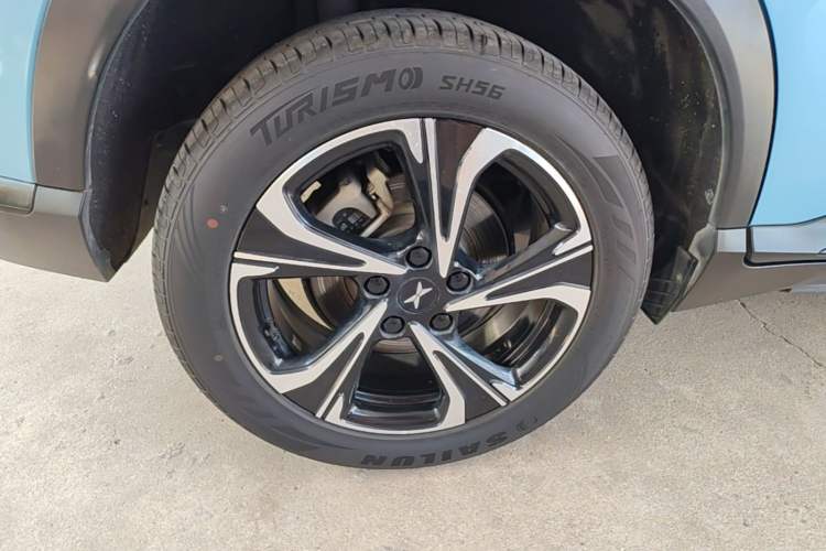 Used XPeng G3 2020 520i Luxury Edition Right Rear Wheel Hub