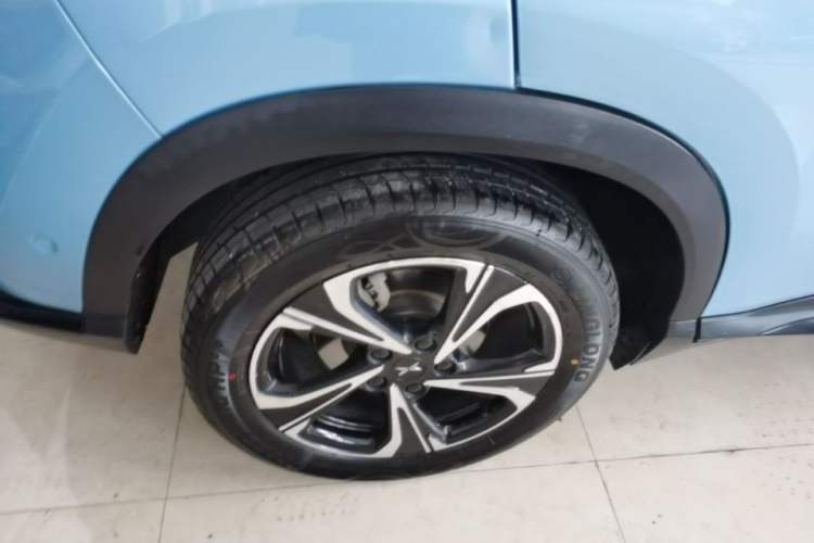 Used XPeng G3 2020 520i Luxury Edition Right Rear Wheel Hub