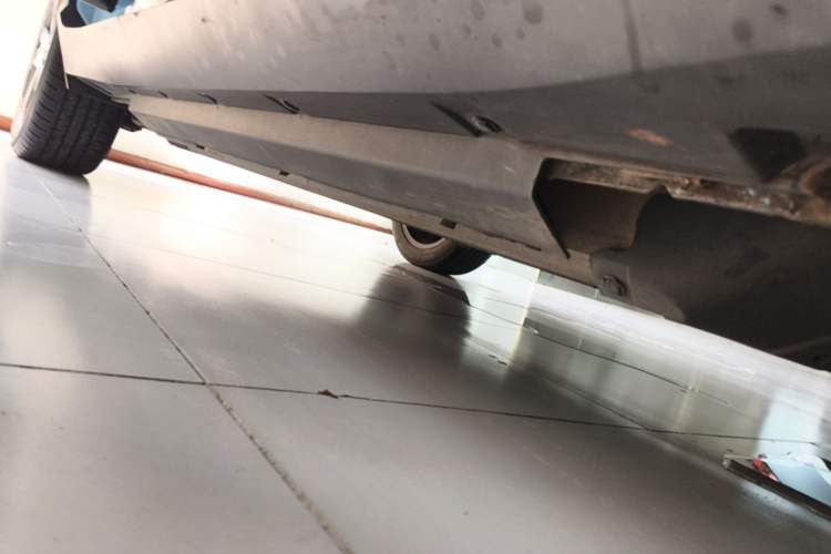 Used XPeng G3 2020 520 Smart Edition Right Side Sill