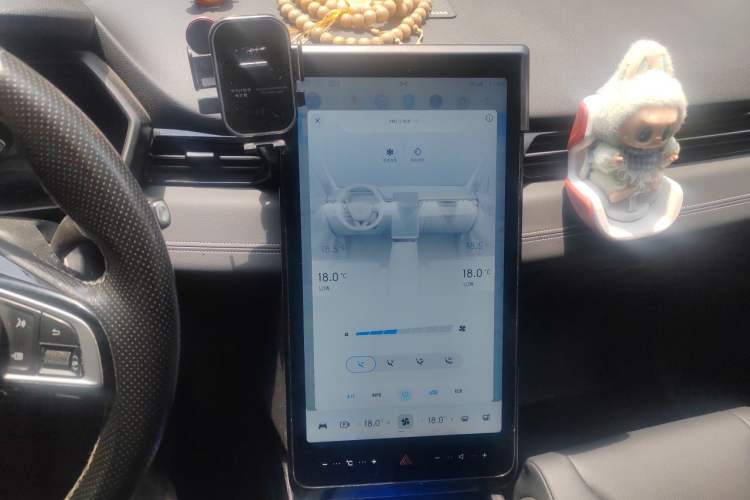 Used XPeng G3 2020 460i Luxury Edition Audio And AC Panel