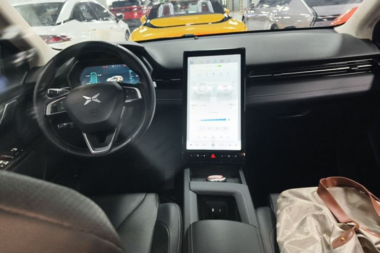Used XPeng G3 2020 460 Smart Edition Center Console