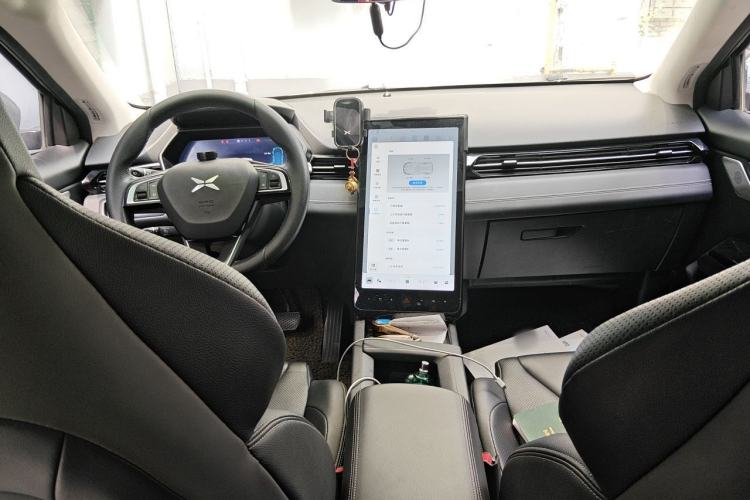 Used XPeng G3 2020 520i Luxury Edition Center Console