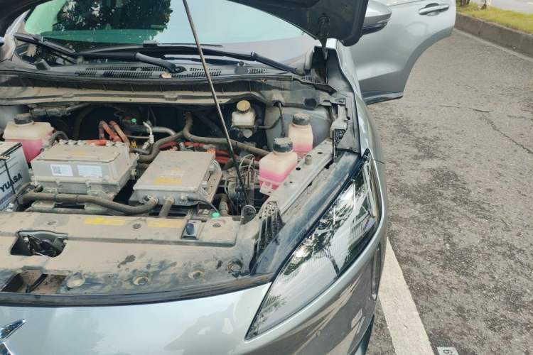 Used XPeng G3 2020 460i Luxury Edition Engine Bay Left