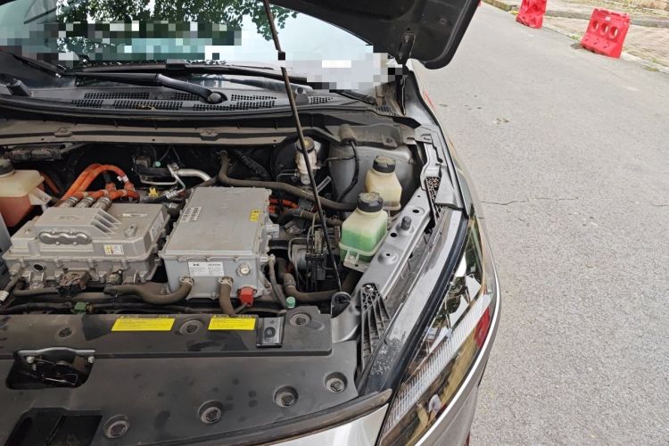 Used XPeng G3 2020 520 Enjoyment Edition Engine Bay Left