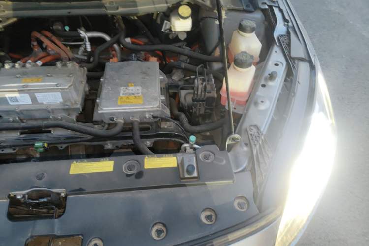 Used XPeng G3 2020 460i Luxury Edition Engine Bay Left