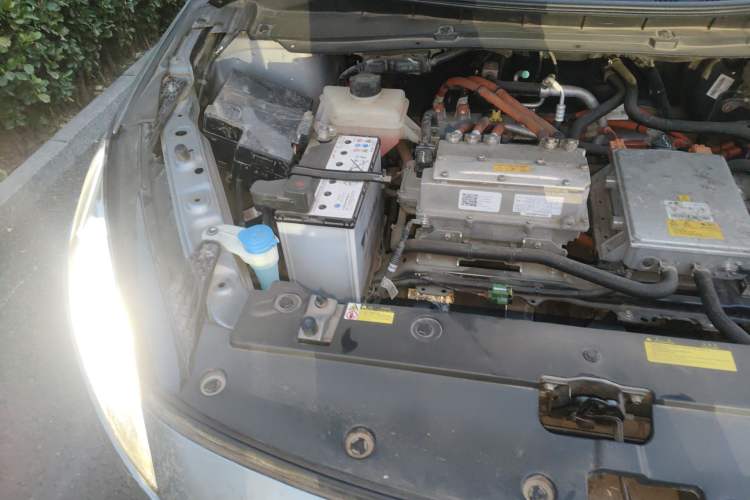 Used XPeng G3 2020 460i Luxury Edition Engine Bay Right
