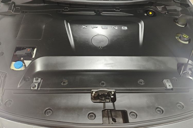 Used XPeng G3 2020 520 Smart Edition Engine Bay