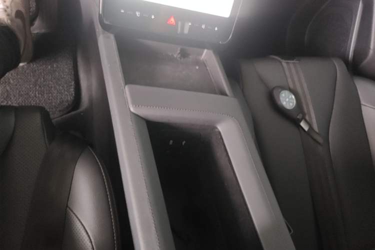 Used XPeng G3 2020 520i Luxury Edition Gear Lever