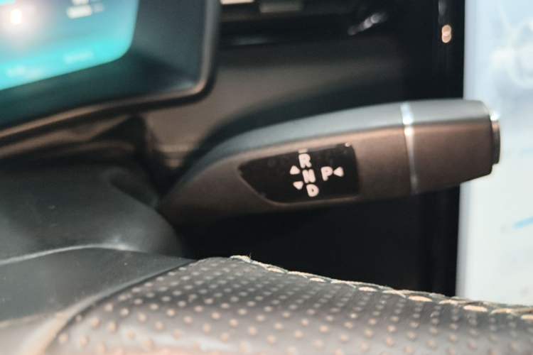 Used XPeng G3 2020 460 Smart Edition Gear Lever